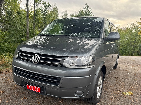 Volkswagen Caravelle 2 of 20