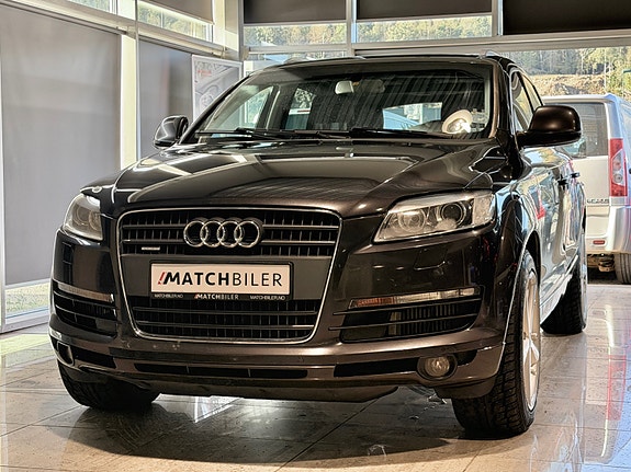 Audi Q7 12 of 30