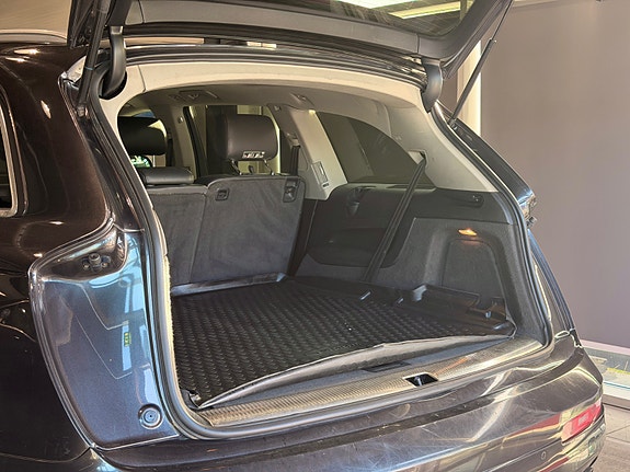 Audi Q7 21 of 30