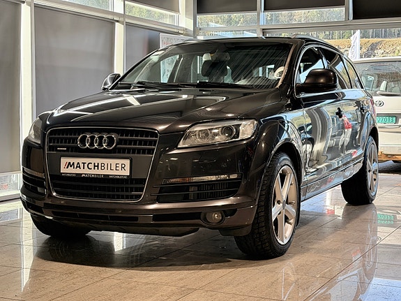Audi Q7 8 of 30