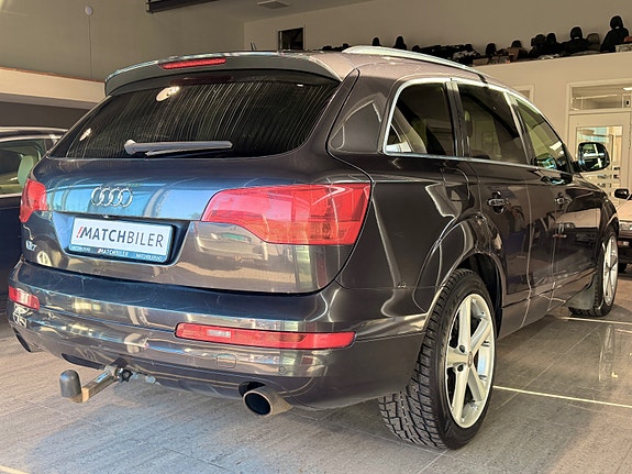 Audi Q7 18 of 30
