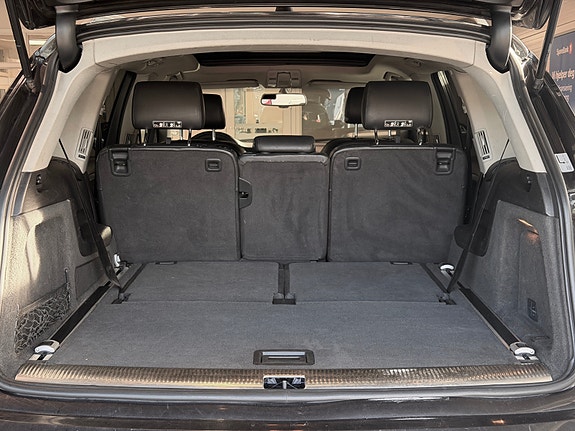 Audi Q7 26 of 30