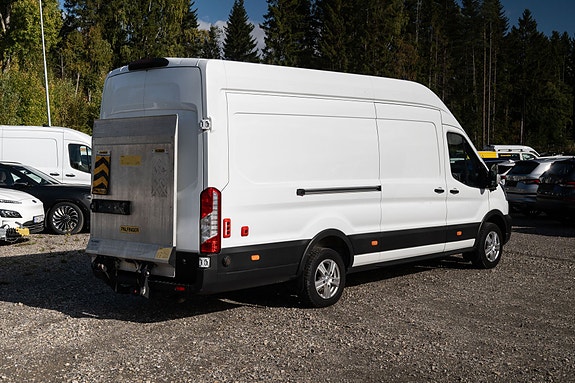 Ford Transit 5 of 28