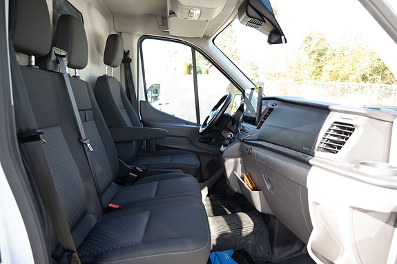Ford Transit 23 of 28