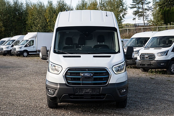 Ford Transit 3 of 28