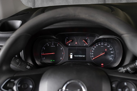 Opel Combo 9 of 16