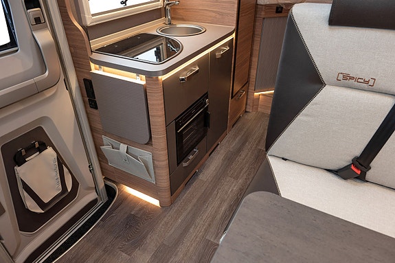 Weinsberg Carasuite 650 MEG Edition Spicy 24 of 30