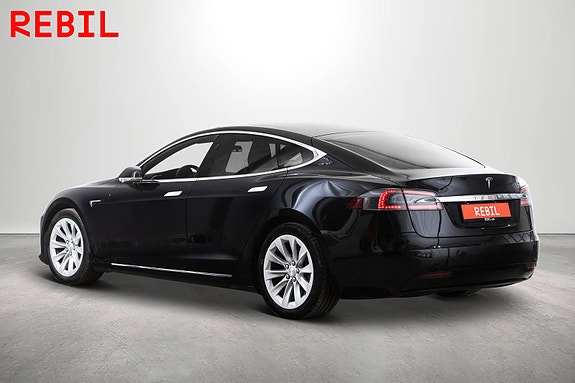 Tesla Model S 5 of 24