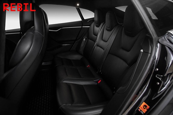 Tesla Model S 10 of 24