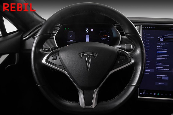 Tesla Model S 12 of 24