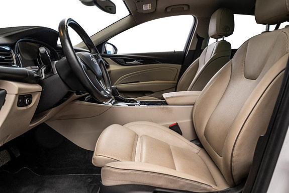 Opel Insignia 10 of 28