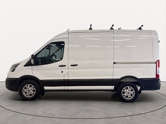 Ford Transit 2 of 30