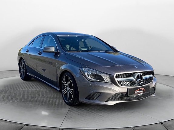 Mercedes-Benz CLA180 3 of 14