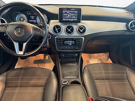 Mercedes-Benz CLA180 14 of 14