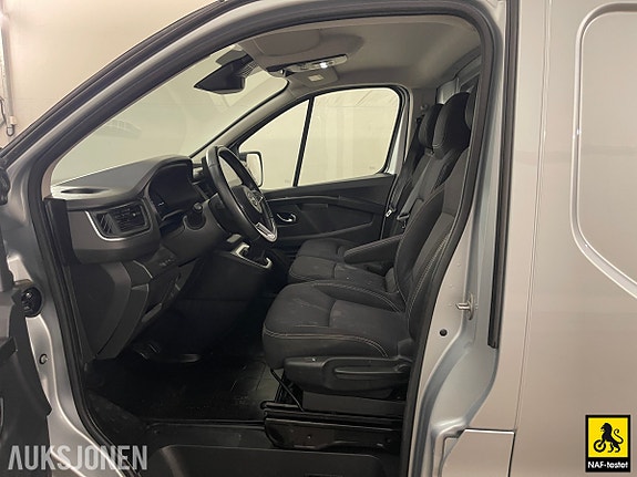 Nissan Primastar 10 of 30