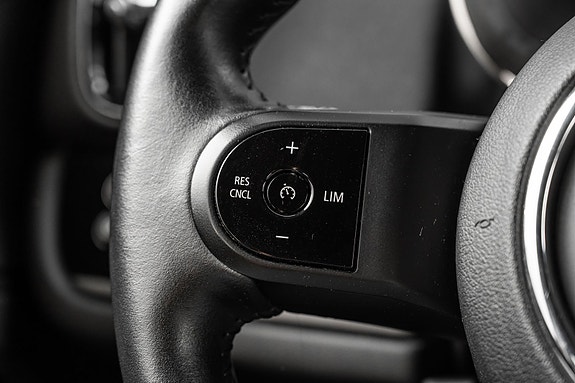 MINI Countryman Cooper SE 17 of 25