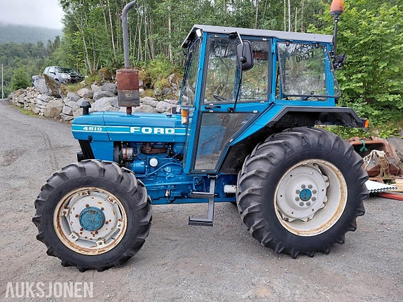 Ford 4610 4 of 7