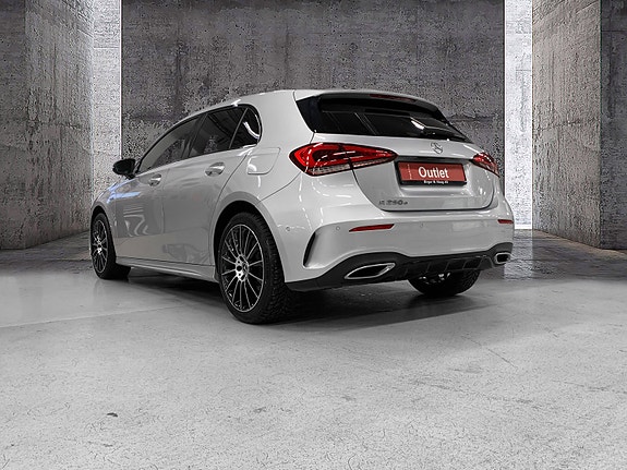 Mercedes-Benz A250 e 7 of 13
