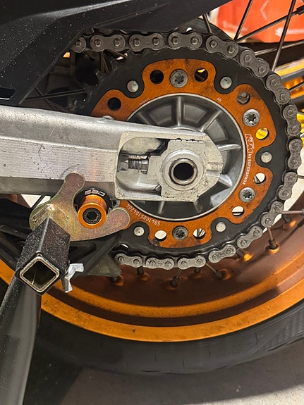 KTM 690 SMC R 28 of 30