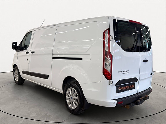Ford Transit Custom 8 of 30