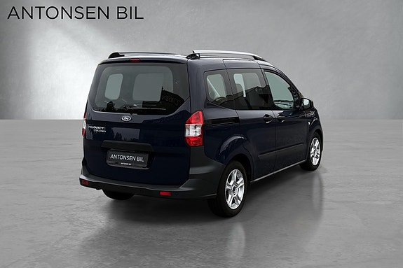 Ford Transit Courier 7 of 13