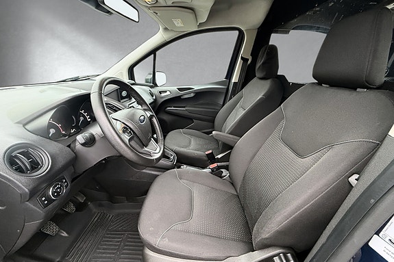 Ford Transit Courier 8 of 13