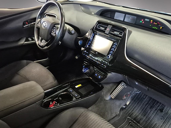Toyota Prius 14 of 27