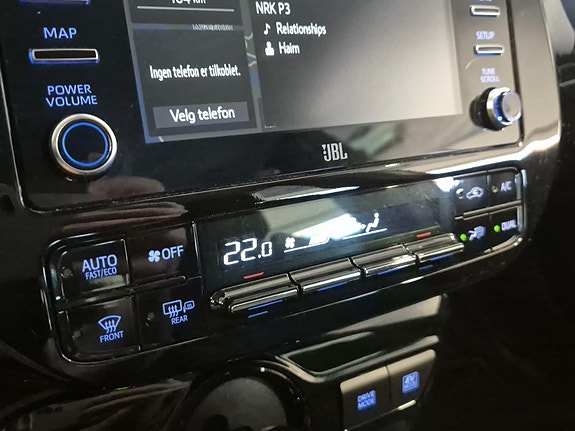 Toyota Prius 20 of 27