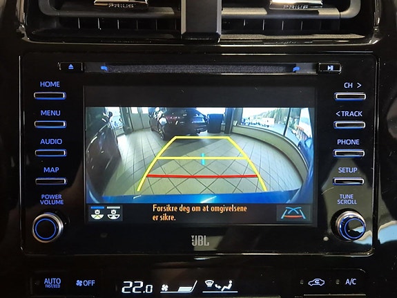Toyota Prius 24 of 27