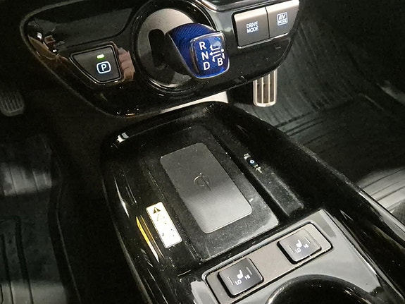 Toyota Prius 19 of 27