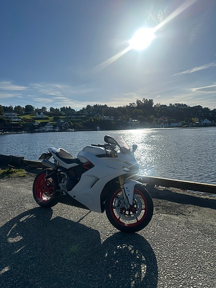Ducati SuperSport 22 of 26
