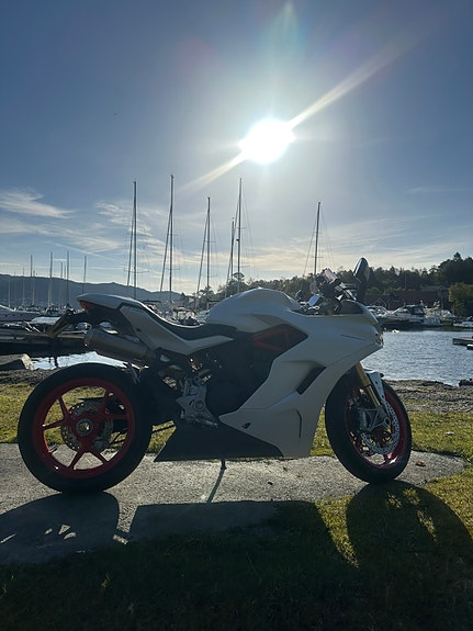 Ducati SuperSport 5 of 26