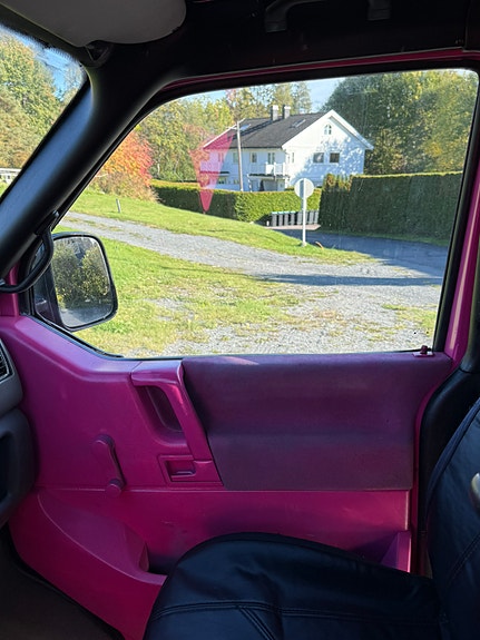 Volkswagen Caravelle 12 of 19
