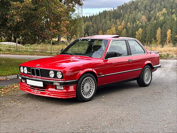 Alpina B6 4 of 30