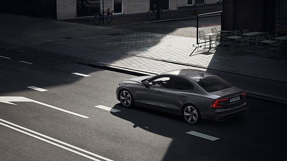 Volvo S60 13 of 22