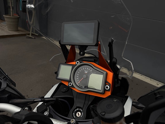 KTM 1190 Adventure 6 of 23