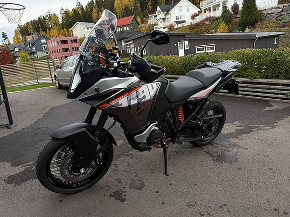 KTM 1190 Adventure 15 of 23