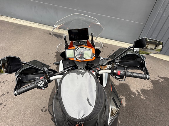 KTM 1190 Adventure 7 of 23