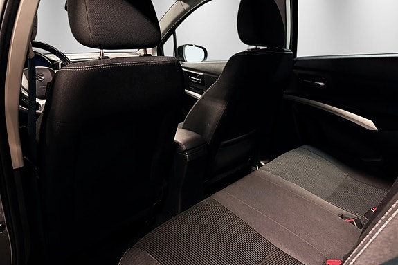 Suzuki SX4 S-Cross 22 of 30