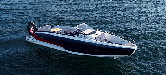 Hydrolift X26S R  / Mercury 450R / Garmin / Niroxx / Baugprop / Stereo 9 of 16