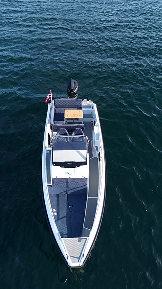 Hydrolift X26S R  / Mercury 450R / Garmin / Niroxx / Baugprop / Stereo 10 of 16