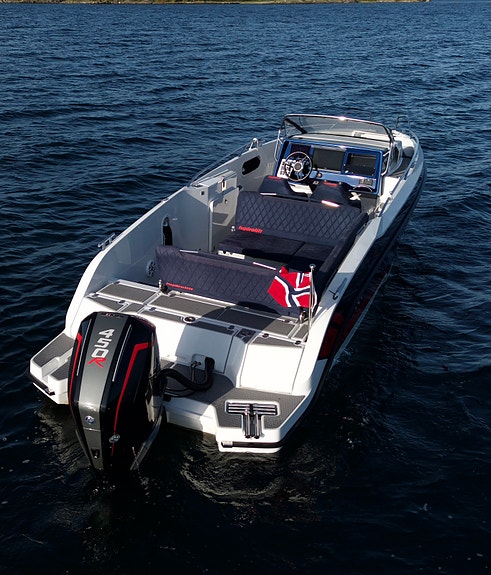 Hydrolift X26S R  / Mercury 450R / Garmin / Niroxx / Baugprop / Stereo 4 of 16