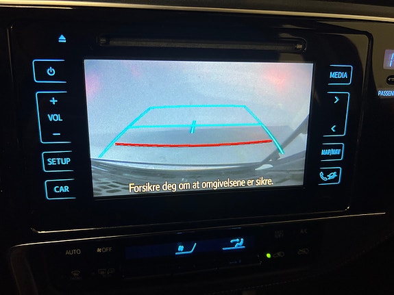 Toyota Auris 16 of 26