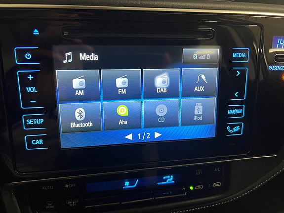 Toyota Auris 17 of 26