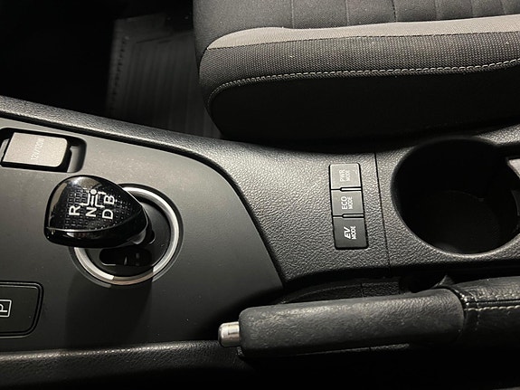 Toyota Auris 21 of 26