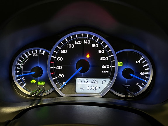 Toyota Yaris 12 of 23