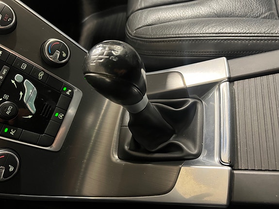 Volvo V60 20 of 25