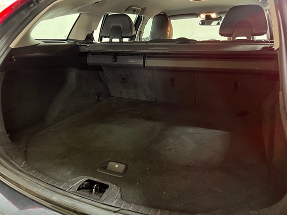 Volvo V60 25 of 25
