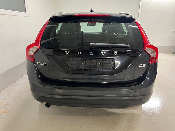 Volvo V60 5 of 25