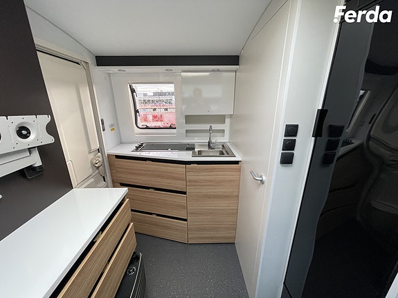Adria Action 391 PH *Lufttelt*TV*Gassalarm 4 of 23